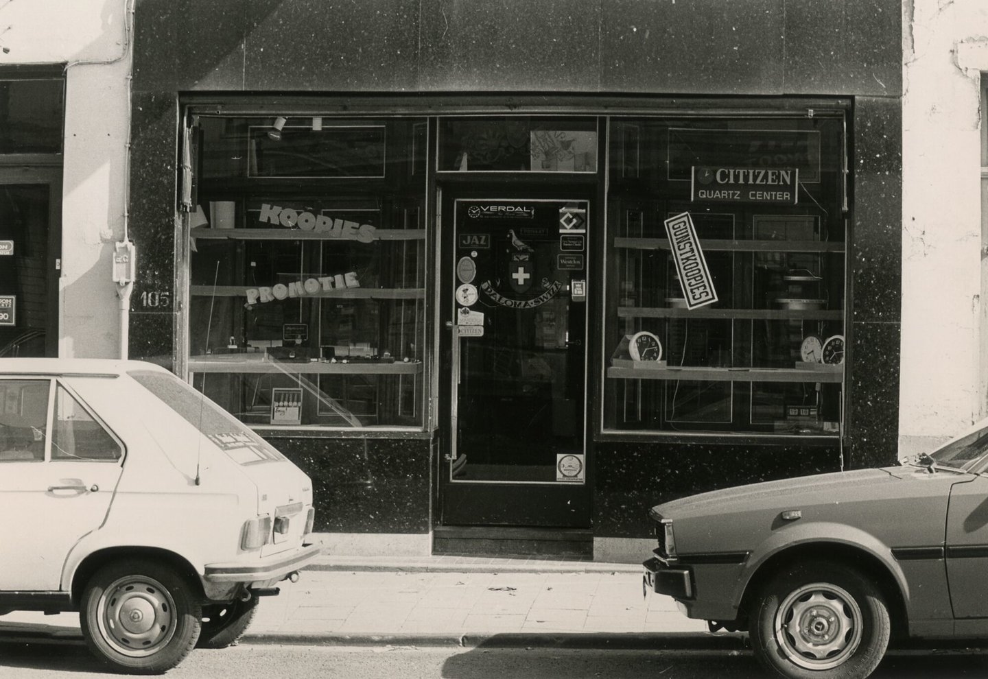 Etalage van een uurwerkwinkel in Gent