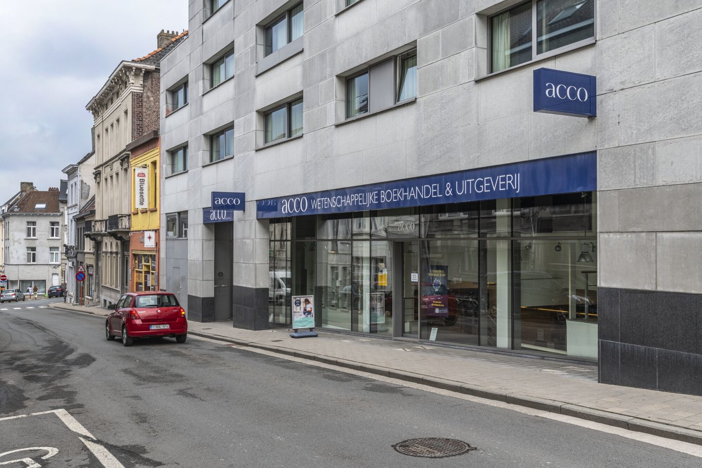 Etalage van boekhandel Acco Wetenschappelijke Boekhandel in Gent