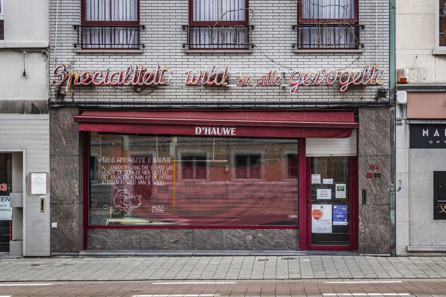 Etalage van Wild & gevogelte D'Hauwe, een poelier in Gent