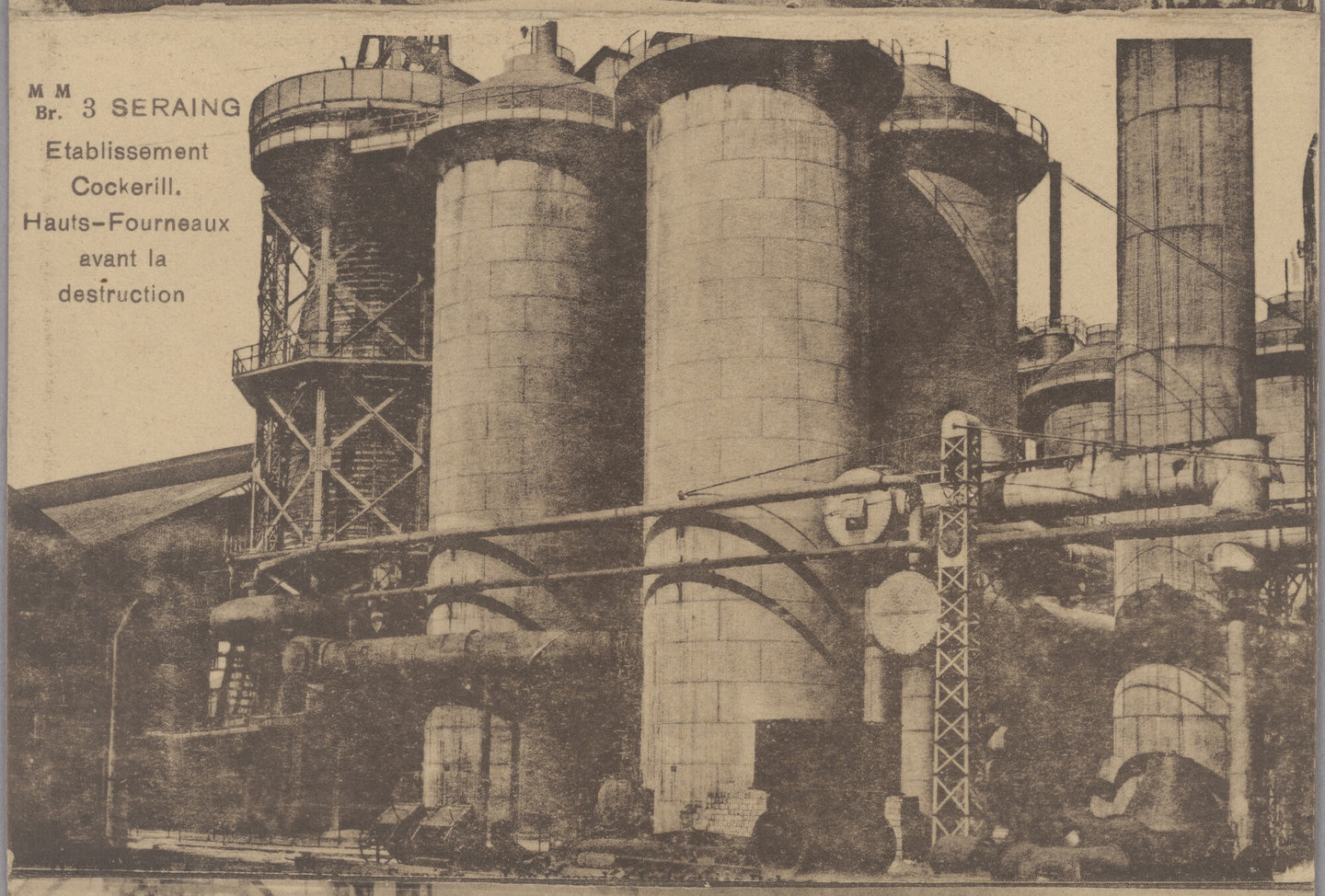 Zicht op de hoogovens van staalfabriek Cockerill in Seraing vóór de vernietiging in de Eerste Wereldoorlog
