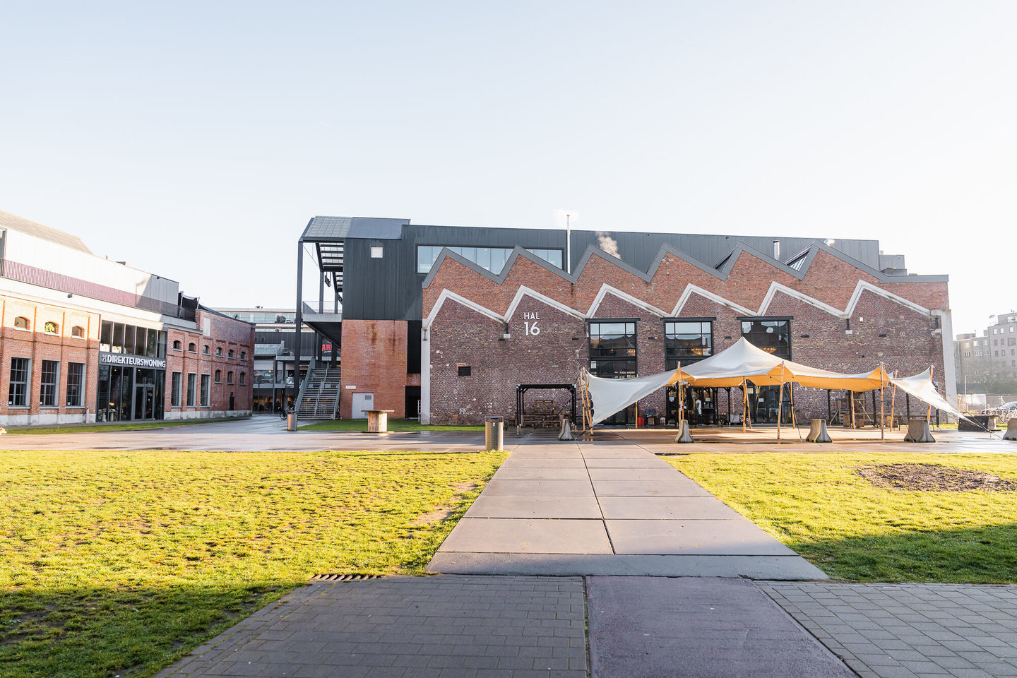 Voormalige fabrieksgebouwen van machinebouwer ACEC in Gent