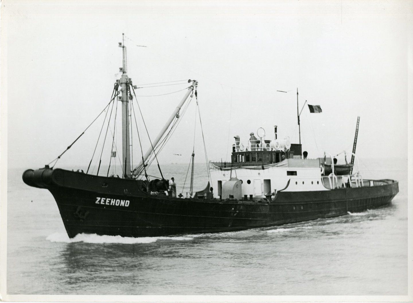 Zeesleepboot Zeehond tijdens de vaart