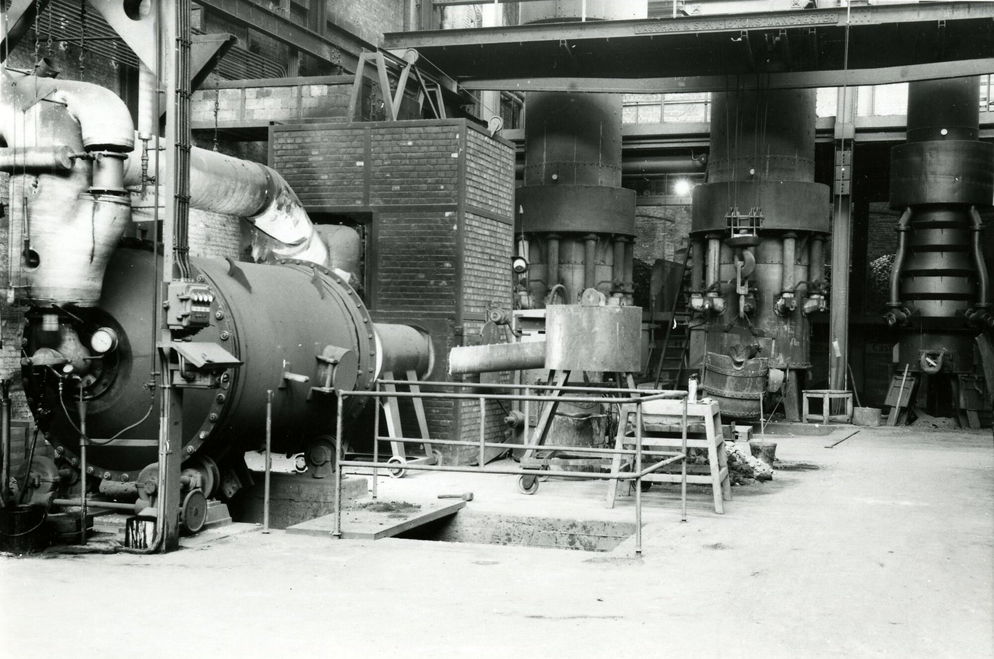 Smeltovens in metaalgieterij van machinebouwer SEM-Carels in Gent