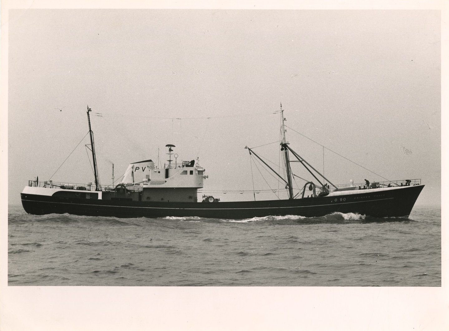 Vissersboot O.90 Prinses Paola tijdens de vaart