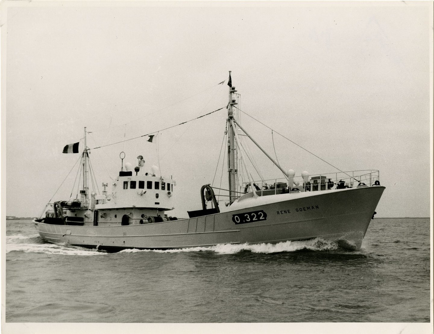 Vissersboot O.322 Rene Goeman tijdens de vaart